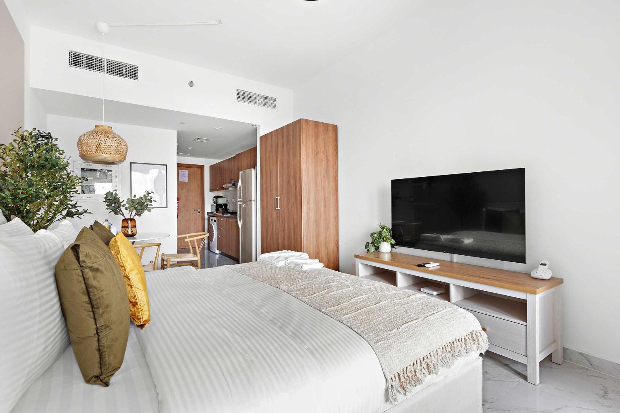 Silkhaus Chic Near Masdar Park Abu Dhabi